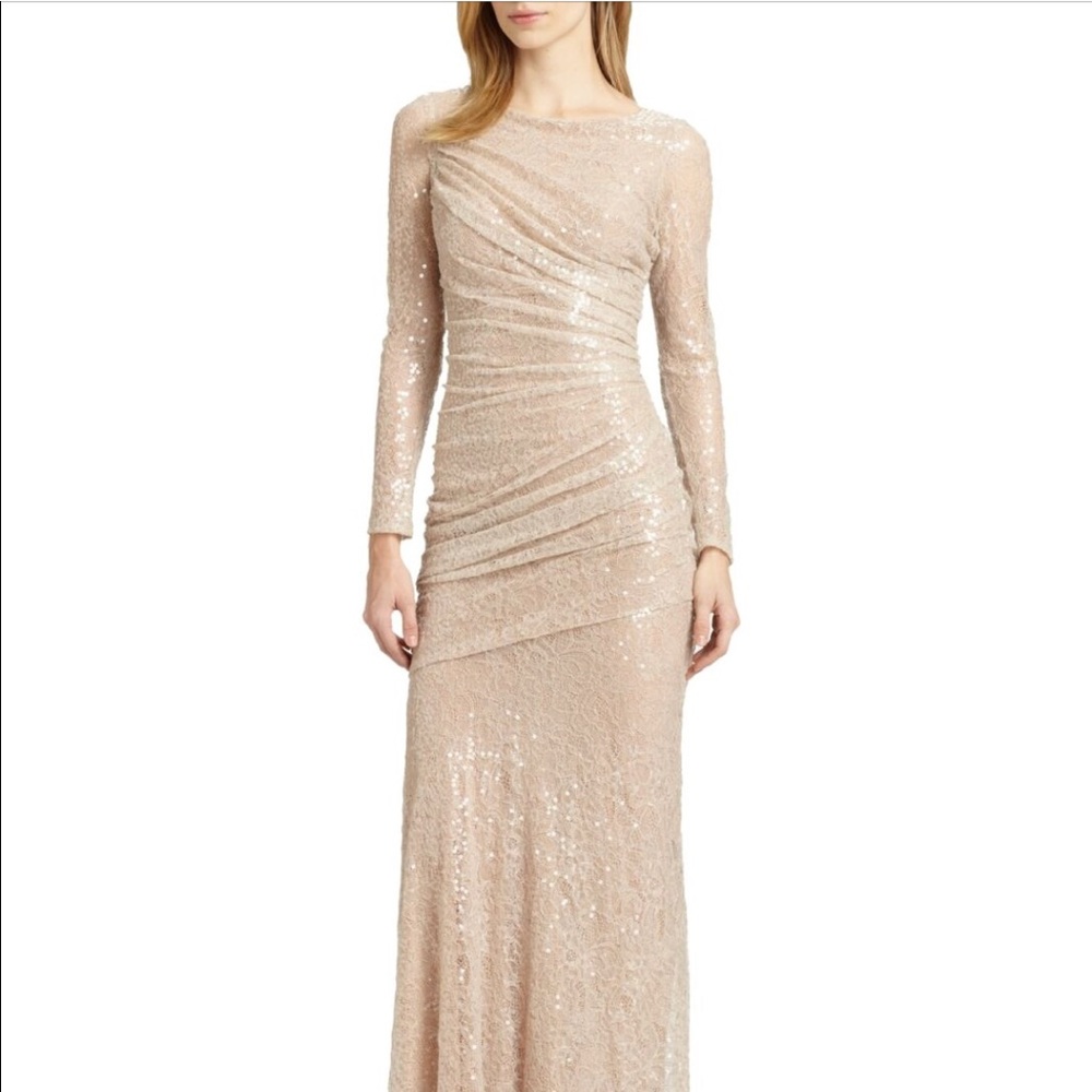 Carmen Marc Valvo Gown.